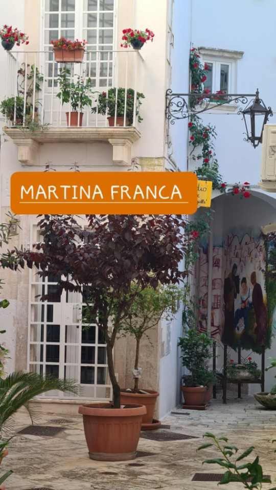 Appartamento Incantevole Finemente Arredato Martina Franca Exterior foto